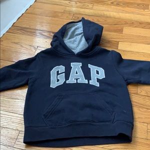 Gap long sleeve sweatshirt